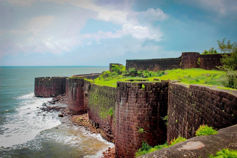 devgad-fort.jpg