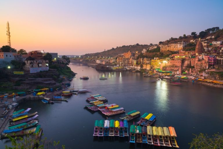 omkareshwar-cityscape-dusk-1.jpg