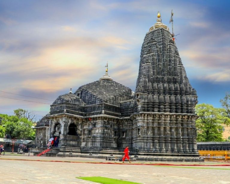 trimbakeshwar-temple-nashik-travellersofindia.com_.jpeg